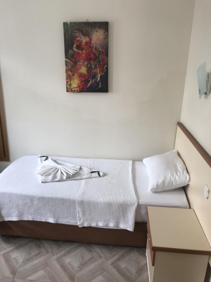 Cim Apartments Pansiyon Fethiye Zewnętrze zdjęcie